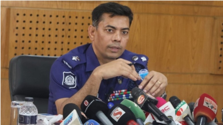 চট্টগ্রামে সন্ত্রাসের বিরুদ্ধে ‘জিরো টলারেন্স’ ঘোষণা এসপি মা